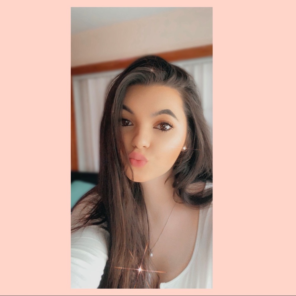 Meet your Posher, Megan
